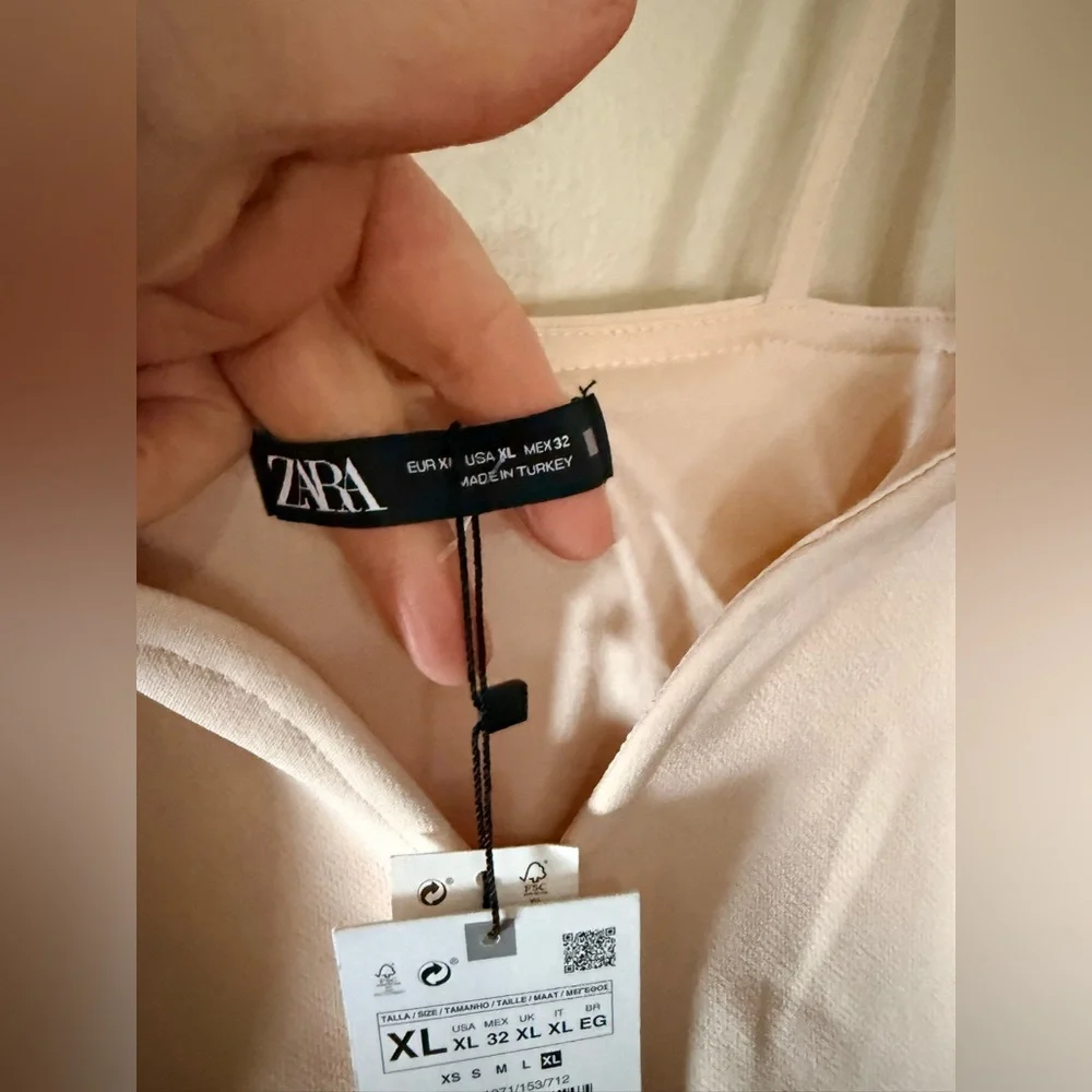 Zara Cream Mini Skirt - Picture 4 of 5
